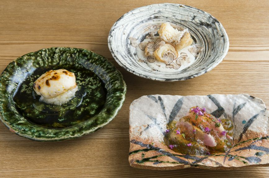 料理をさらに引き立てる現代作家の器たち