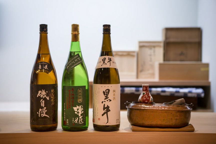 料理の邪魔をせず、飲み飽きしない4種の日本酒を厳選