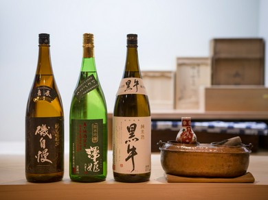 料理の邪魔をせず、飲み飽きしない4種の日本酒を厳選