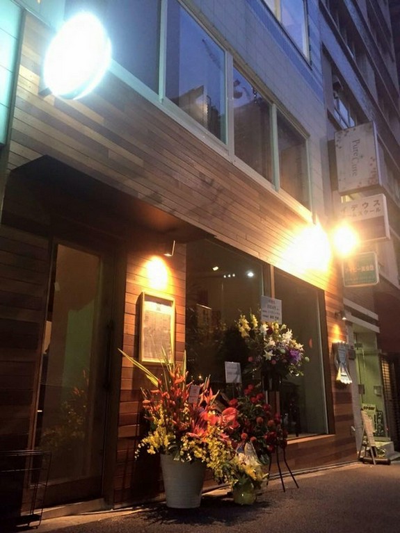 お洒落な大人が集う、粋なお店