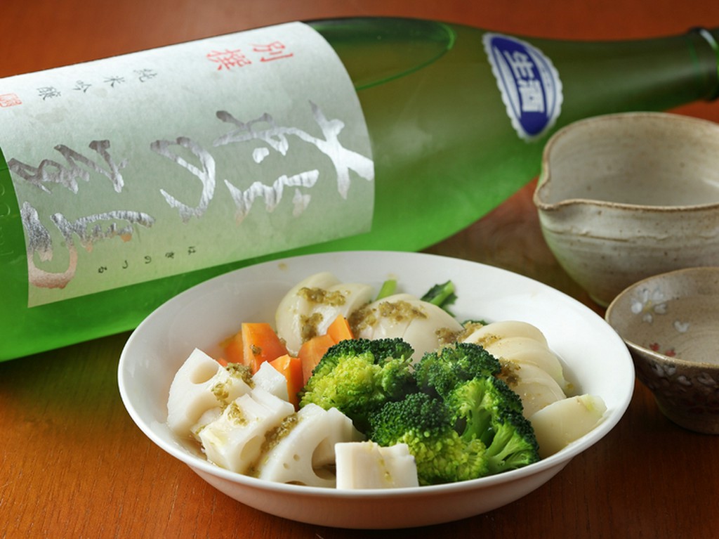 目にも舌にも楽しませる旬の味わい