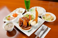 前菜・スープ・サラダ・ライス・ドリンク付