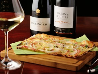 料理とワインのマリアージュで、楽しい時間に美味しさをプラス