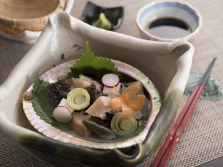 海鲜料理 鲍鱼怀石 赤坂 Asobitei