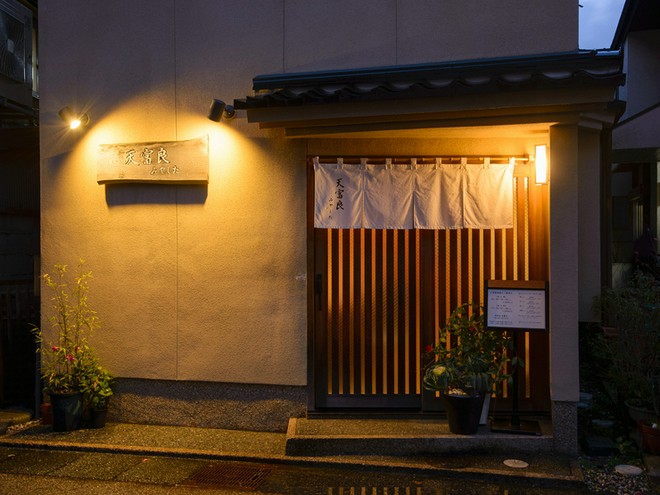 隠れ家的