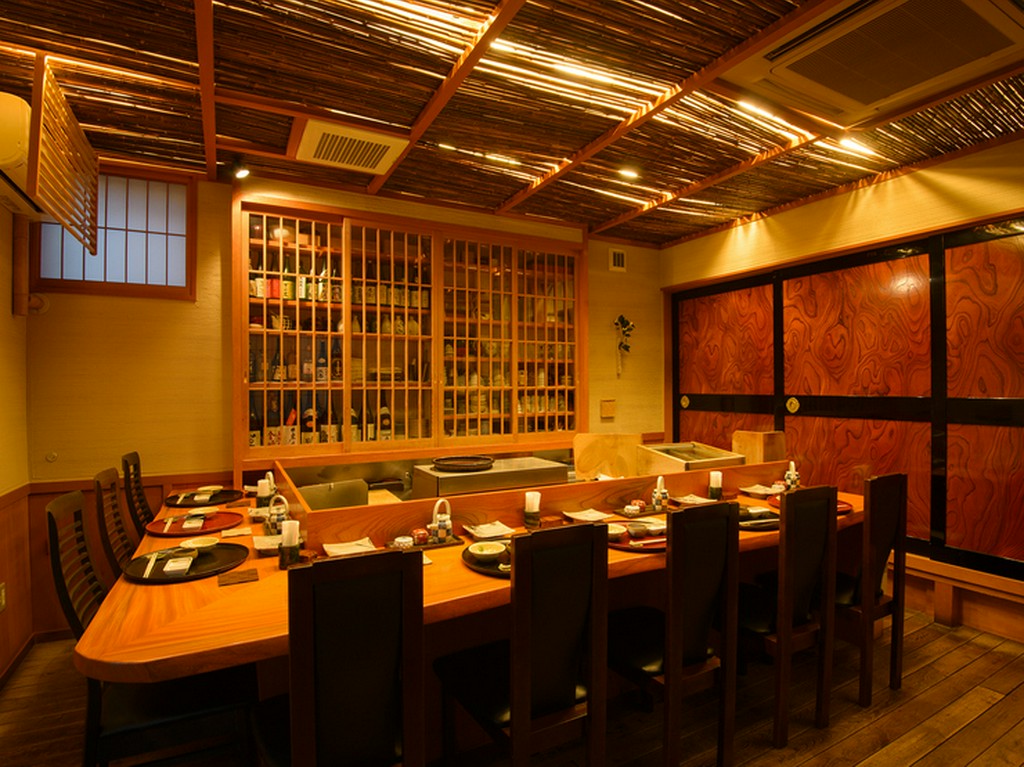 温もりと和の趣が包み込む、くつろぎのひと時