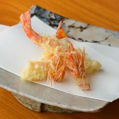 海老に始まり海老に終わる、不動の人気を誇る『マキ海老の天ぷら』