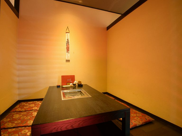 煙も臭いも出ない遠赤ナノセラミックロースター設置だから安心