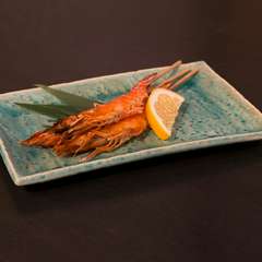 香ばしい『ソフトシュリンプの塩焼き』は殻ごと食べて