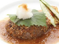 100g 2,200円
150g 3,300円
200g～ 4,400円～