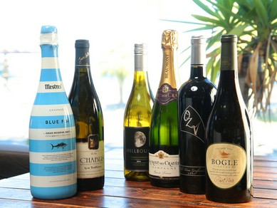 新鮮な牡蠣とワインのマリアージュで愉しむ、幸せなひととき