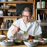 「美味しいね」「また来るよ」の言葉が一番嬉しいです。人が自然と集まるような店になるようにと毎日願っています。気軽に来てゆったりと美味しい和食を堪能してもらえるよう、一品一品丁寧に心を込めております。