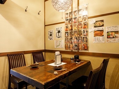 だしがテーマのおしゃれな料理をお酒と共に堪能