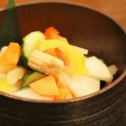 彩り野菜の浅漬け