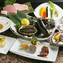 接待や会食にオススメな鉄板焼きのお店