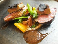 記念日や接待にもおすすめ！
厳選された上質な食材を使用

お腹も心も満たされる、シェフおすすめのコース