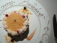 希望がございましたらご相談ください（チョコのケーキ、フルーツを使ったもの、、等）
出来る限りのご対応をさせていただきます

※ご予約時のオーダー、もしくは前日までに必ずお願い致します