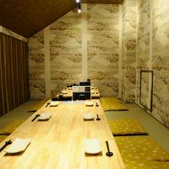 大切な人々との接待や会食は落ち着いた大人の空間で