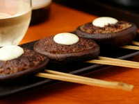 まるでハンバーグのようなボリューム！『しいたけの肉詰め』