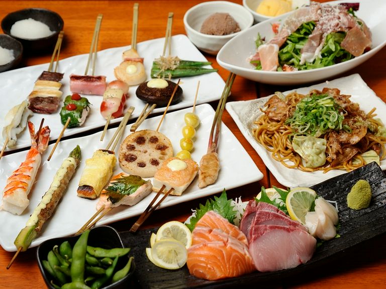 当店の人気の定番コースです。ボリューム満点です！