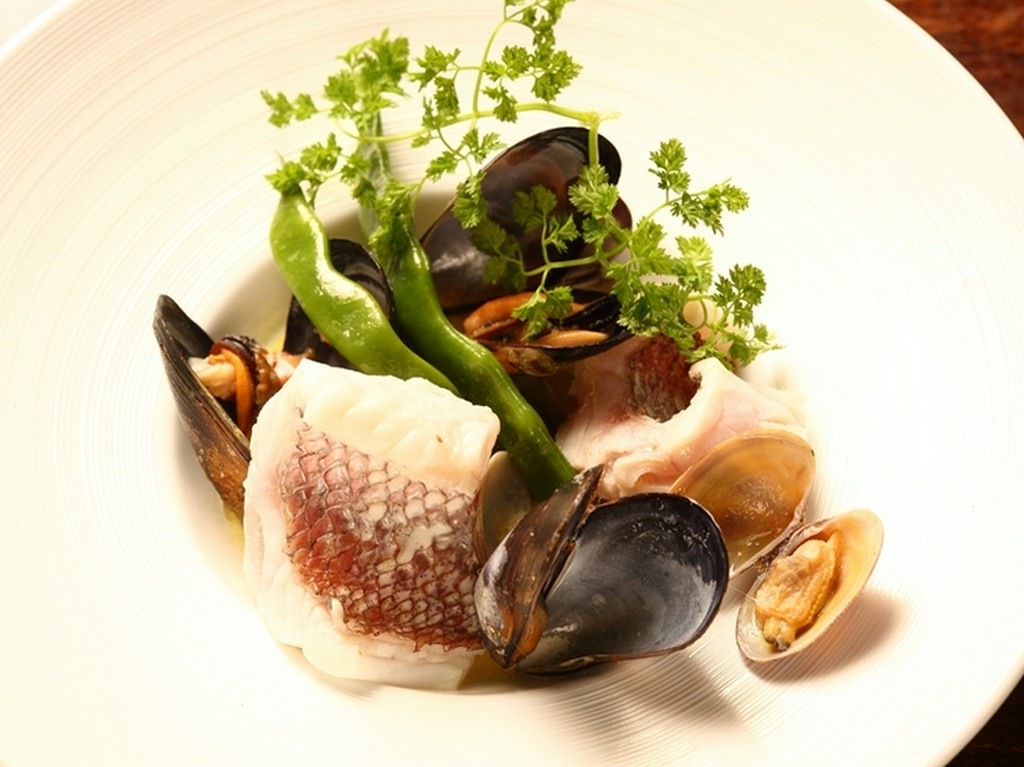 毎日の仕入れた魚によってメニューが変わる『本日の魚料理』