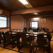 二階座敷テーブル席（６名様~２４名様）