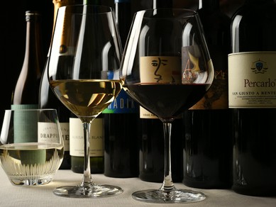 厳選されたこだわりのワインが勢ぞろい！