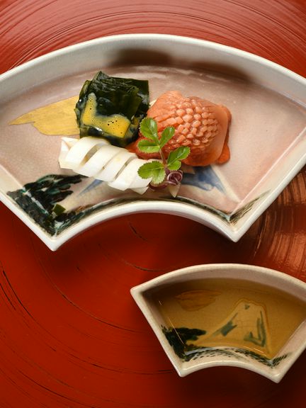 四季折々の器で頂く至極の逸品