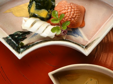 四季折々の器で頂く至極の逸品