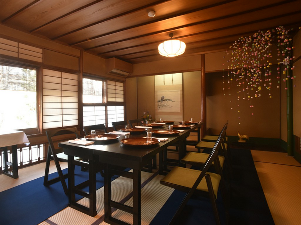 とっておきの大人の集いに、五感で味わう京料理