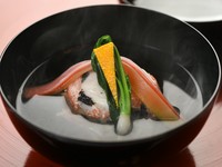 ふんわりと立ち上るふくよかな香り『椀物　お吸物』