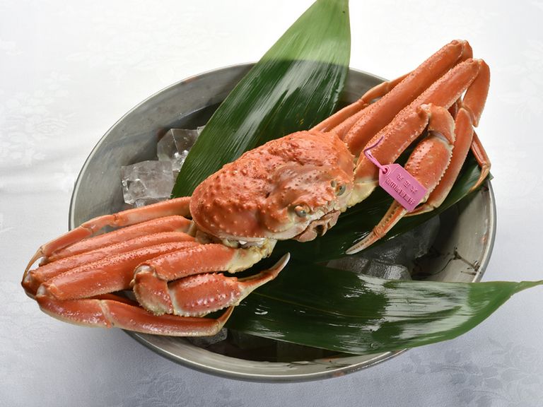 ぎっしりと詰まった身と上質な旨みが特徴の『マツバガニ』