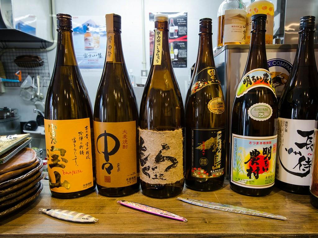 香りも楽しめる焼酎を料理人が自らセレクト