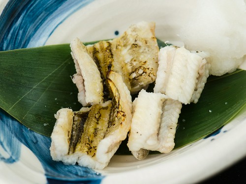 自慢の魚介類は瀬戸内海と日本海のいいとこ取り