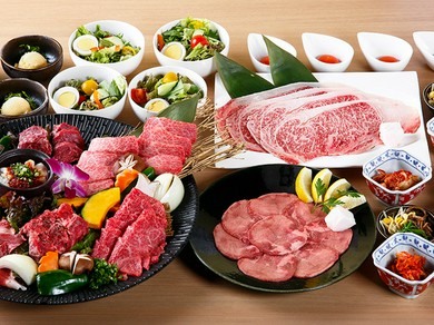 個室は全7部屋。大切な食事の席にも