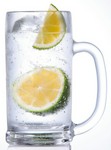 大分名産のかぼすを生搾りサワーで！