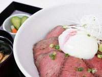 ブルーチーズと薫り高いポルチーニ茸で仕上げたHOUTOUパスタです。
＊+495円で1.5倍の量に！
