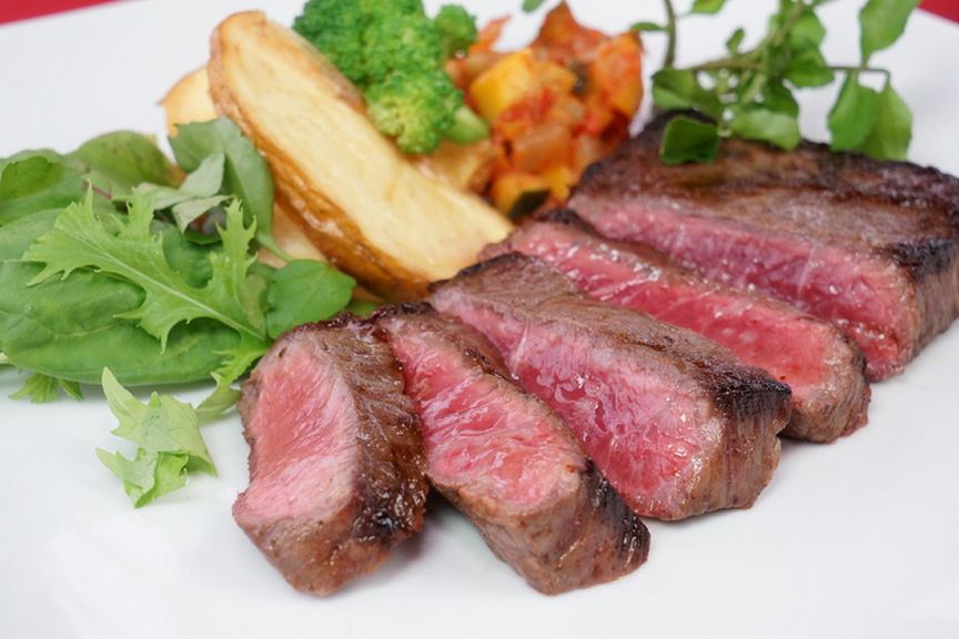 甲州ワインビーフ赤身ステーキ(200g)