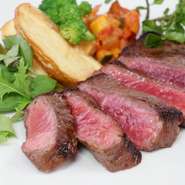 パンまたはライスセット3740円　ガイア特製ソース、醤油わさびソース、ガーリックソースをお選びください。