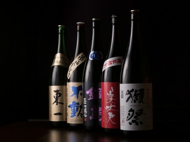 お酒の飲み比べも可能。種類豊富なラインナップ