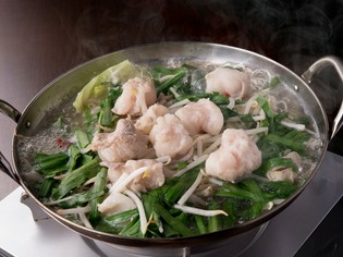 さっぱりとした風味が特徴的『和牛のもつ鍋』