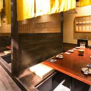 ジャズが流れるおしゃれな店内で、ゆったりとしたひとときを