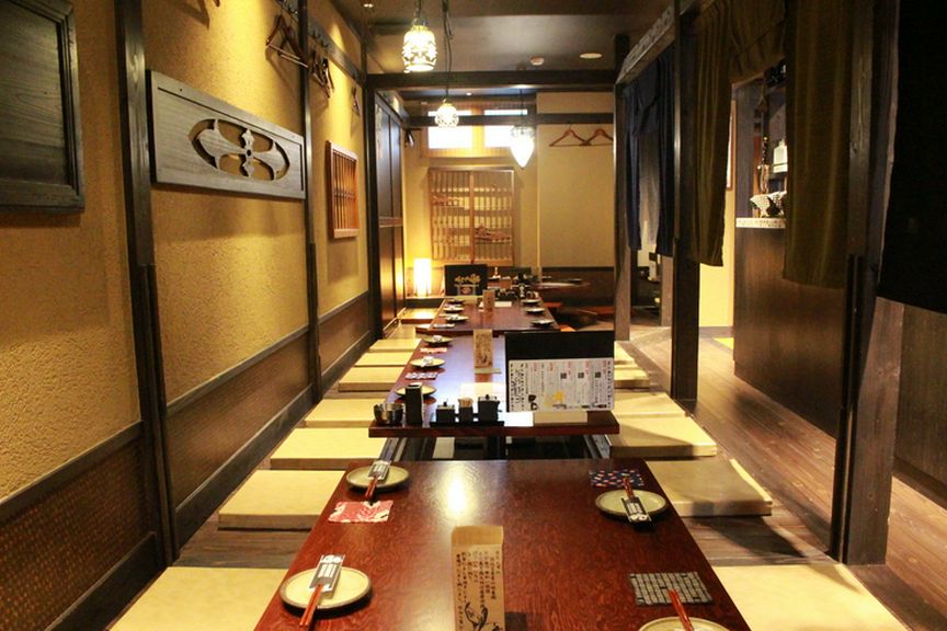 ゆったりくつろげる全席堀ごたつは最大50名様まで宴会可能