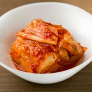全て手作りです。国産大蒜（青森産）を惜しまず使ってます。美味しい自家製キムチ。
