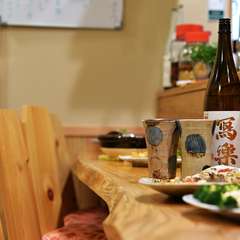 少人数でほっこりしたいときにオススメの居酒屋です。