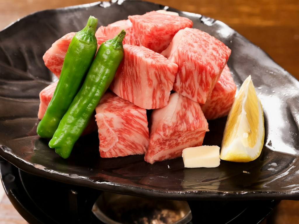 飛騨牛A5ランクと採れたて天然魚に自信あり