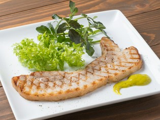 “ヒミツにしたいほど美味しい”がテーマの「日光HIMITSU豚」