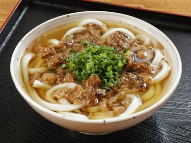 大阪発祥の名物うどん！『肉吸いうどん』　小