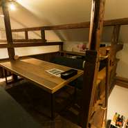 階下を見下ろしただけでワクワク気分が味わえるロフトスペースは、子供にも大人気の空間。周りを気にせず、ゆったりとくつろげます。ベビーカーなどは預かってもらえるので、小さなお子様連れにもオススメです。　