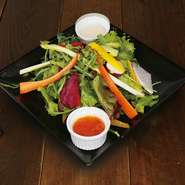 Italian Diner salad ～Greated organic carrot dressing,Shiokoji bagna cauda dressing～

Mサイズ780円
Lサイズ1480円